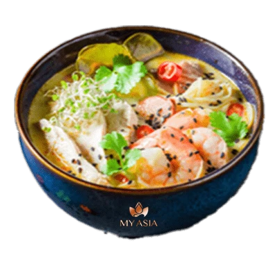 Soupe de nouilles aux crevettes et poulet